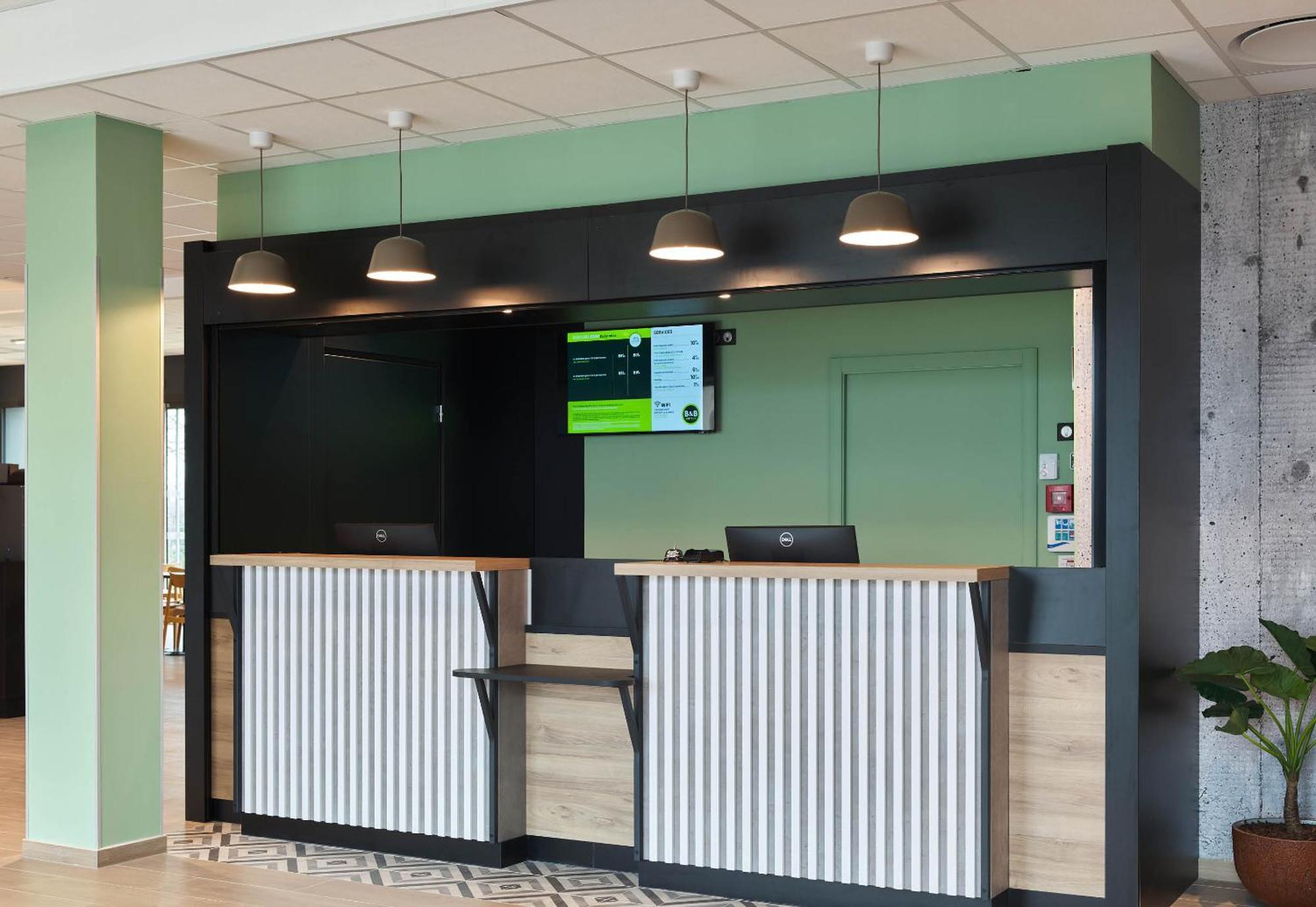 B&B Hotel Cergy Saint-Christophe Gare Exterior photo